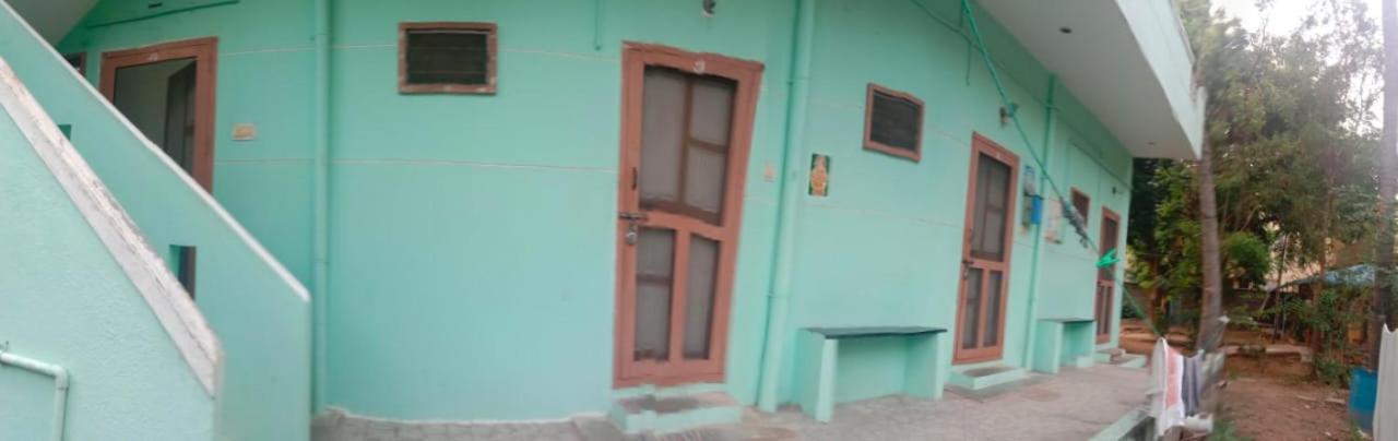 Sri Shankaraa Guest House Tiruvannāmalai Zewnętrze zdjęcie